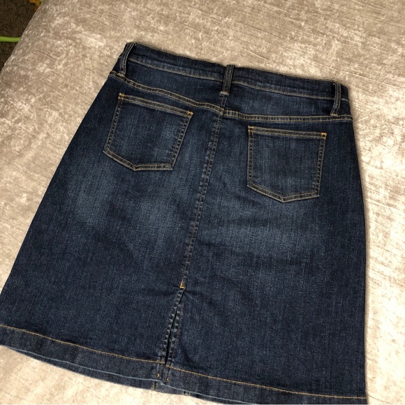 Orvis size 10 button down denim skirt blue A line - Picture 10 of 13